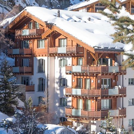 A Calm & Charm Studio - Haus Haro Apartment Zermatt Exterior photo